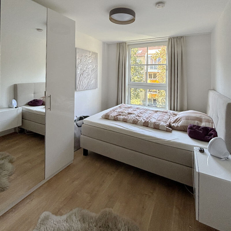 2 Zimmer Wohnung Neuhausen-Nymphenburg Schlafzimmer